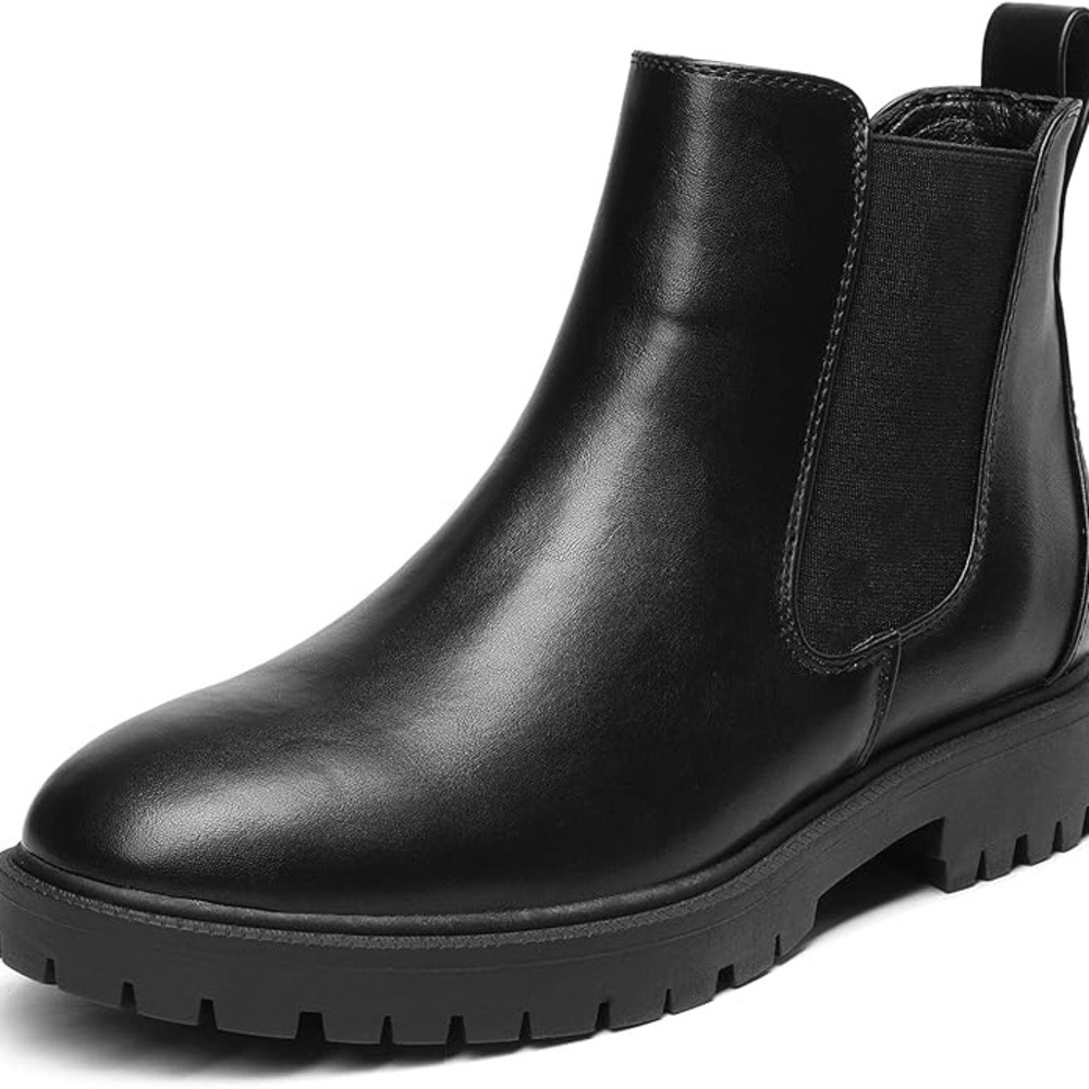 *Brand New* DREAM PAIRS Black Leather Women’s Chelsea Ankle Booties Shoes Size 8